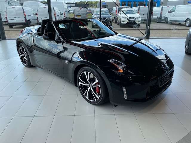 Left hand drive NISSAN 370 Z Roadster 3.7 